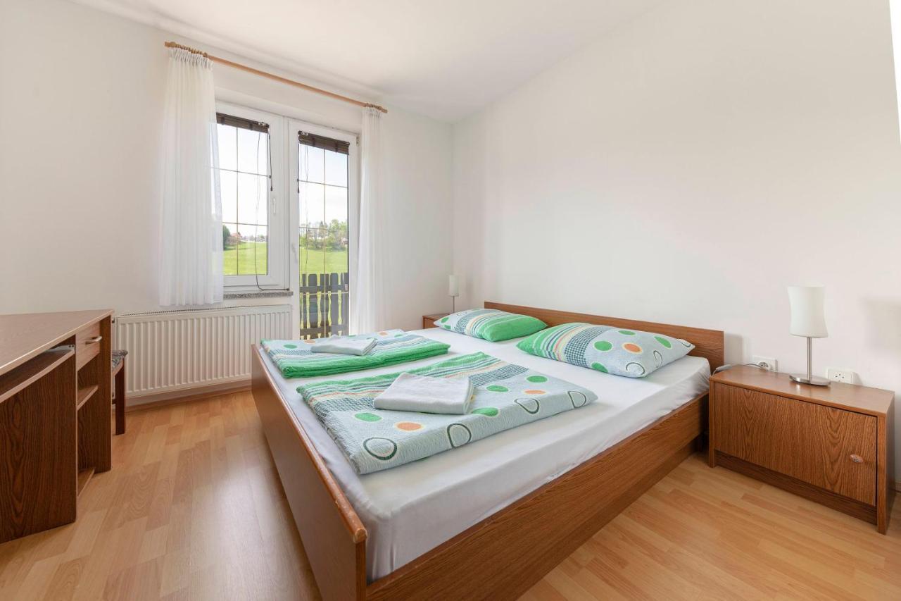 Penzion Ob Ribniku Podlehnik Exteriér fotografie